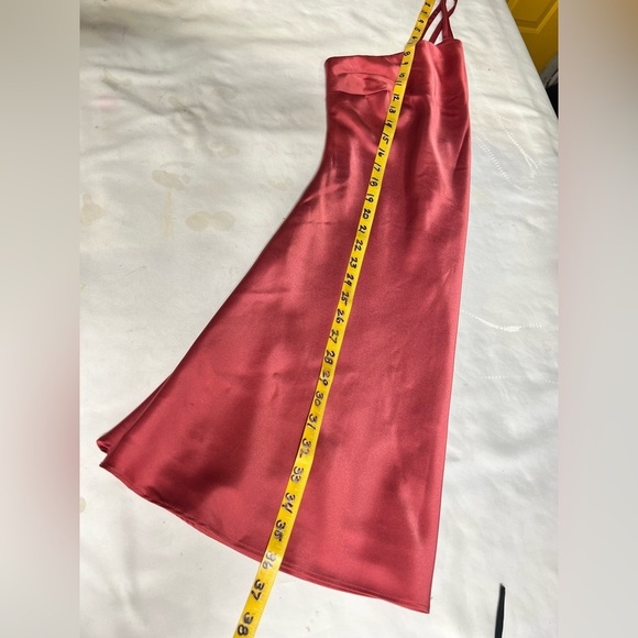 LULU'S Rose Red halter neck satin mini dress size L - Picture 15 of 15